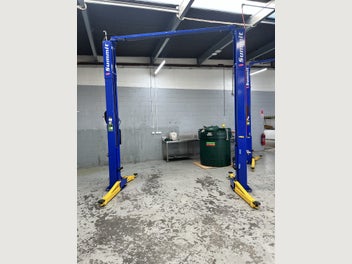 Image 1 of 5