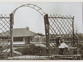 Image 1 of 18