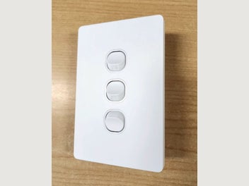 Image 1 of 3
