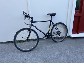 Image 1 of 6