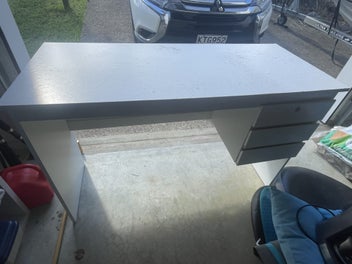Image 1 of 5