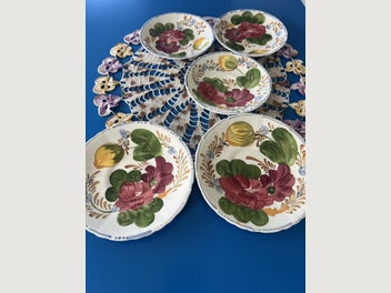 Image 1 of 6