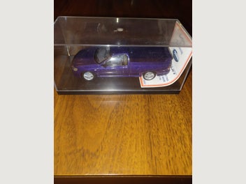 Image 1 of 6