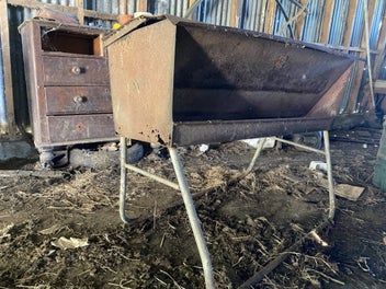 Image 1 of 4