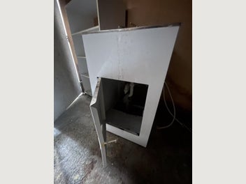 Image 1 of 20