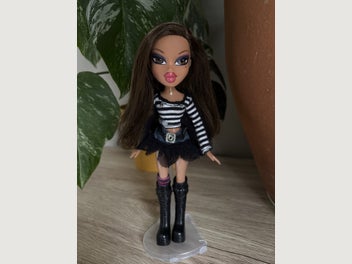 Image 1 of 3
