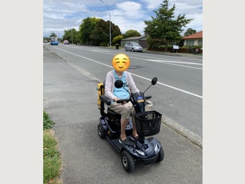 Image 1 of 4