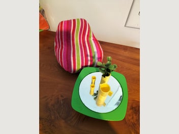 Image 1 of 4