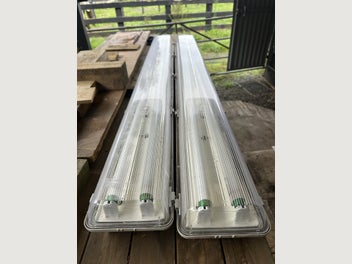 Image 1 of 7
