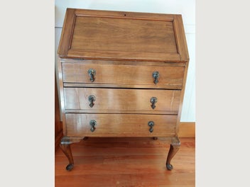 Image 1 of 4
