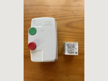Image 1 of 4