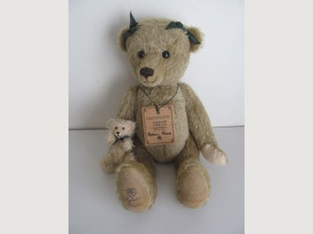 Image 1 of 5