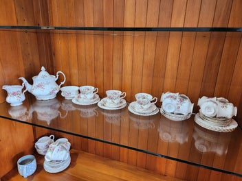 Image 1 of 5