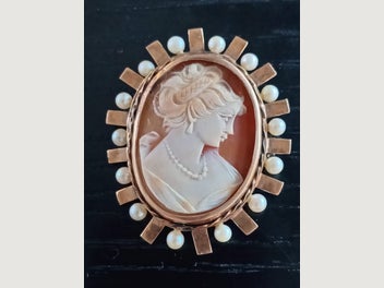 Image 1 of 8