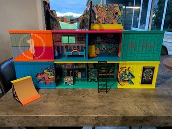 Image 1 of 4