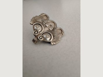 Image 1 of 7