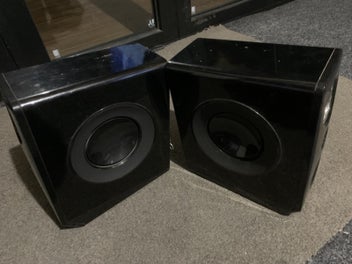Image 1 of 5
