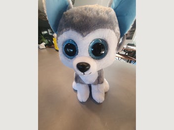 Image 1 of 3