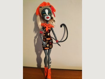 Image 1 of 2