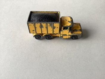 Image 1 of 8