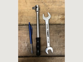 Image 1 of 7