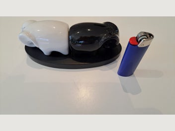 Image 1 of 3