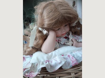 Image 1 of 7
