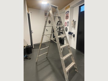 Image 1 of 5