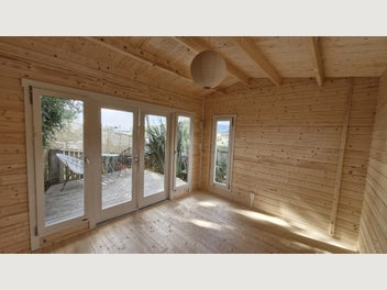 Image 1 of 7