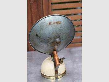 Image 1 of 3