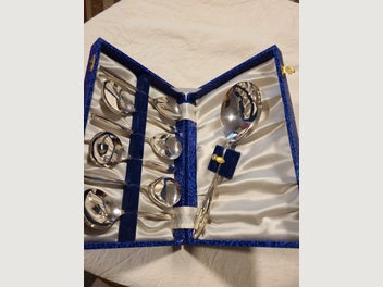 Image 1 of 4