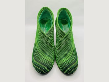 Image 1 of 7