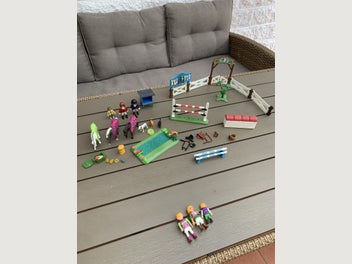 Image 1 of 4