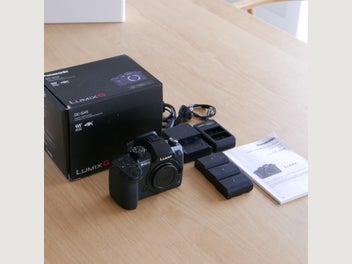 Image 1 of 6