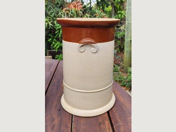 Image 1 of 7