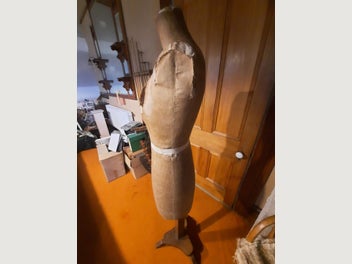 Image 1 of 5