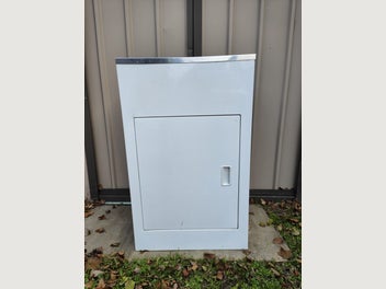 Image 1 of 4
