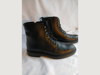Image 1 of 4