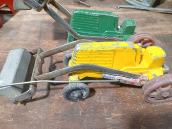 Image 1 of 5