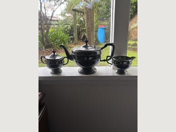 Image 1 of 6