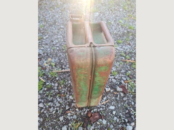 Image 1 of 1
