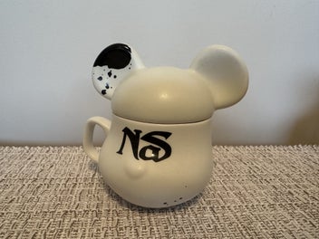 Image 1 of 4