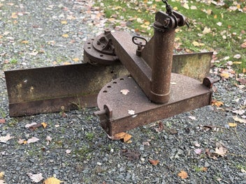 Image 1 of 3