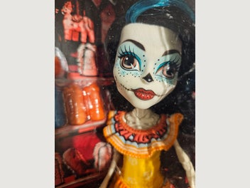 Image 1 of 8
