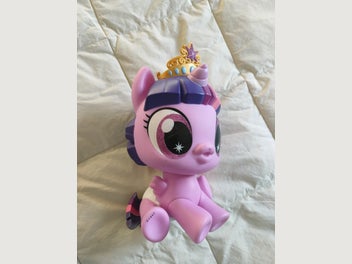 Image 1 of 6