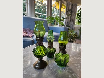 Image 1 of 7