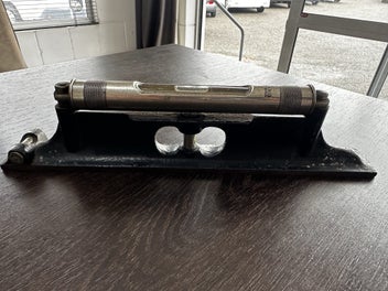 Image 1 of 7