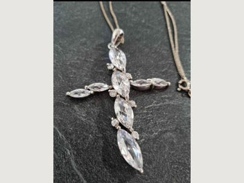 Image 1 of 7
