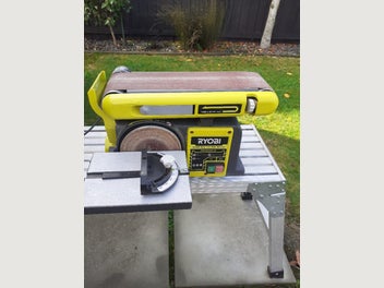 Image 1 of 3