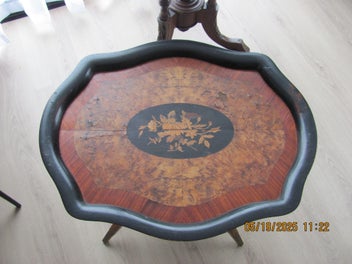 Image 1 of 4